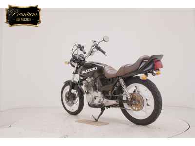 Suzuki GSX250E