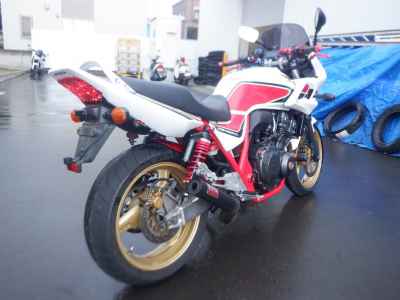 Honda CB400 Super Boldor 2012