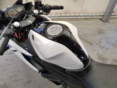 Yamaha YZF-R25 2016