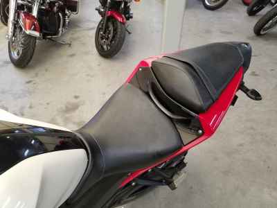 Yamaha YZF-R25 2016