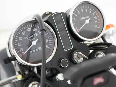 Suzuki GS400 2023