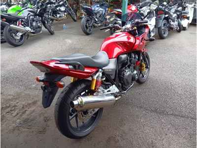 Honda CB400 Super Boldor 2014