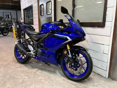 Yamaha YZF-R3 2025