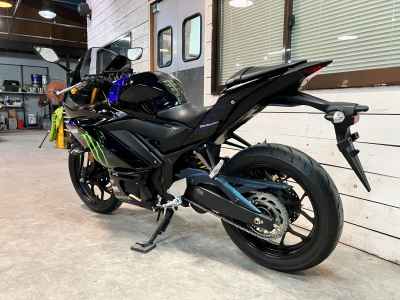 Yamaha YZF-R3 2021