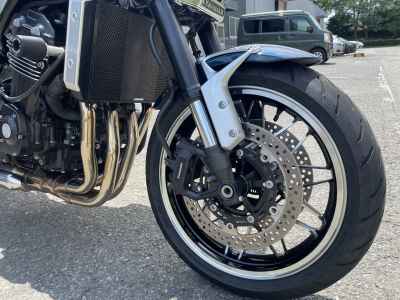 Kawasaki Z900RS 2022
