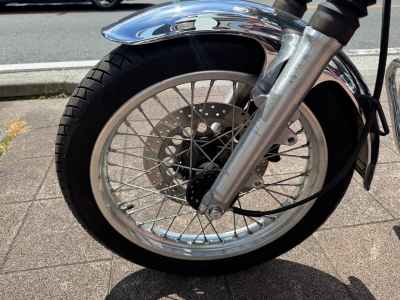 Yamaha SR400 2021