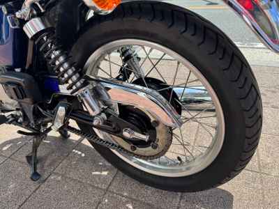 Yamaha SR400 2021