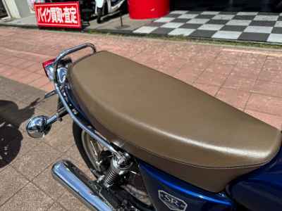 Yamaha SR400 2021