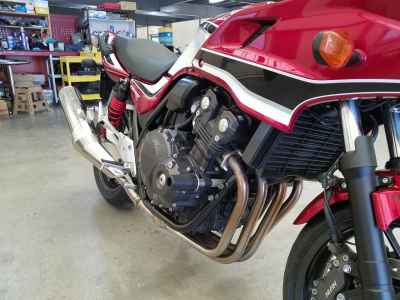 Honda CB400 Super Boldor 2021