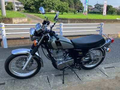 Yamaha SR400 2020