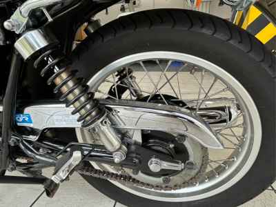 Yamaha SR400 2021