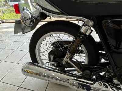 Yamaha SR400 2021