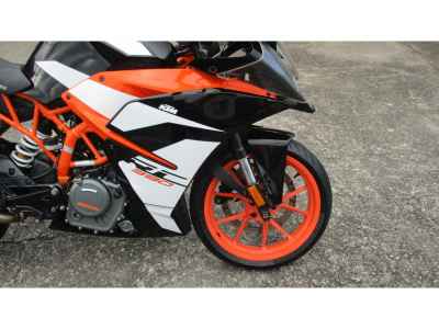 KTM RC 390 2017