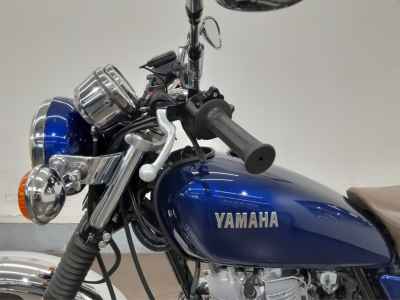 Yamaha SR400 2021