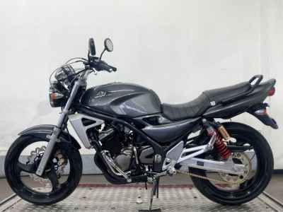 Kawasaki Balius ZR250