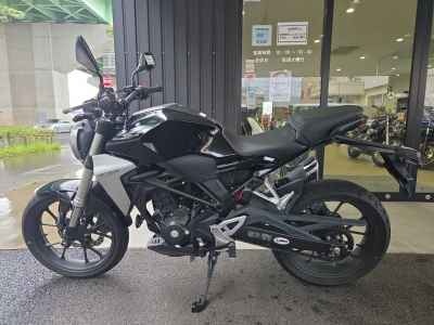 Honda CB250R 2018