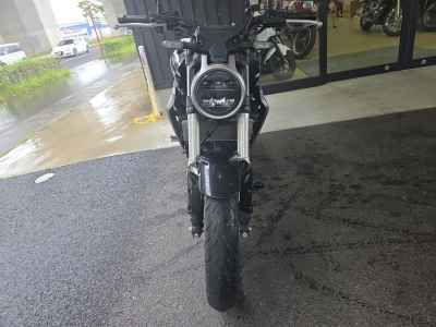 Honda CB250R 2018