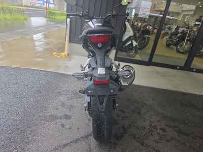 Honda CB250R 2018
