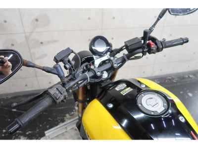 Yamaha XSR900 2016