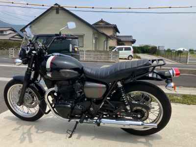 Kawasaki W800 2022