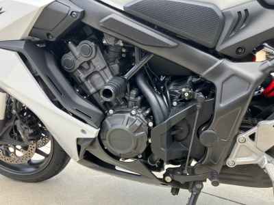 Honda CBR650R 2024