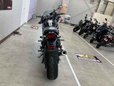 Kawasaki Z900RS Cafe 2021