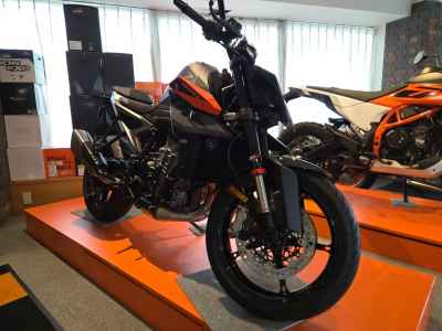 KTM 990 Duke 2024