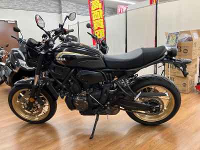 Yamaha XSR700 2022