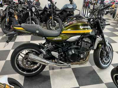 Kawasaki Z900RS 2021