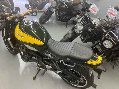 Kawasaki Z900RS 2024