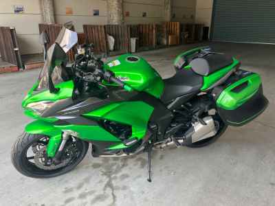 Kawasaki Ninja 1000 2017