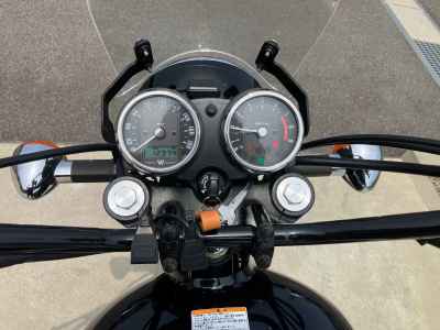 Kawasaki W800 2022