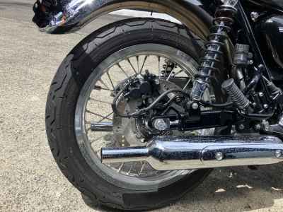 Kawasaki W800 2023