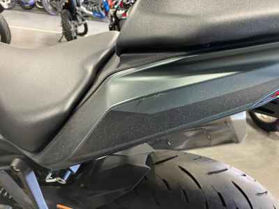 Kawasaki Ninja ZX-4R SE 2025