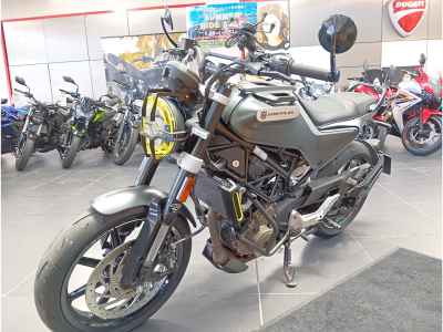 Husqvarna Svartpilen 250 2020