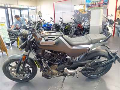 Husqvarna Svartpilen 250 2020