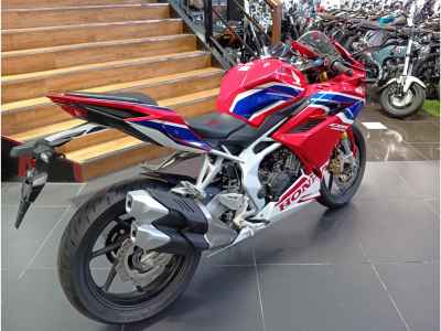 Honda CBR250RR 2019