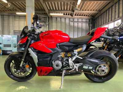 Ducati Streetfighter V2 2023