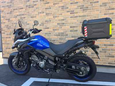 Suzuki V-Strom 650 2025