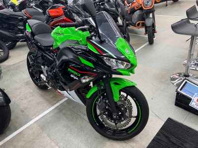 Kawasaki Ninja 650 2021