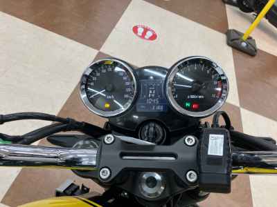 Kawasaki Z900RS 2023