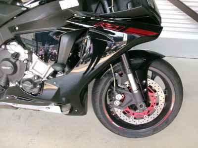 Yamaha YZF-R1 2015