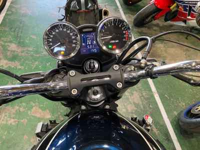 Kawasaki Z900RS 2023