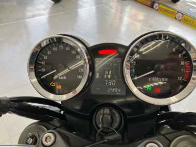 Kawasaki Z900RS 2022