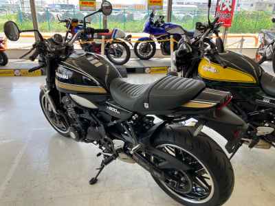 Kawasaki Z900RS 2022