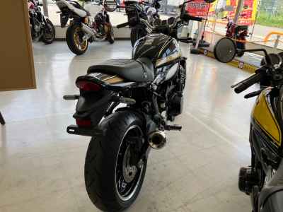 Kawasaki Z900RS 2022