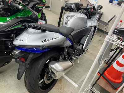 Suzuki Hayabusa 2025