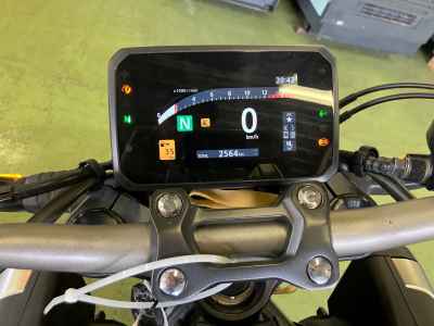 Honda CB650R E-Clutch 2024
