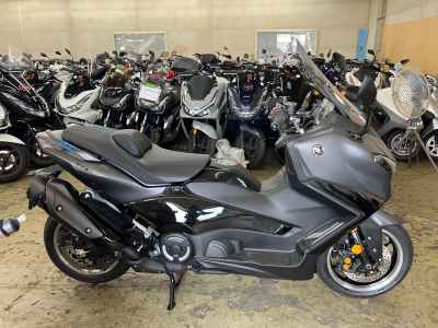 Yamaha TMAX 560 Tech MAX 2026