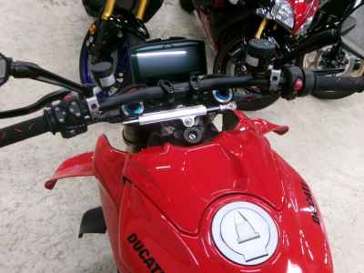 Ducati Streetfighter V4S 2025